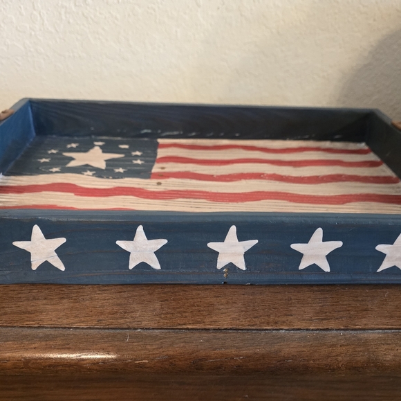 Rustic American Flag Patriotic Serving Tray - Picture 5 of 9